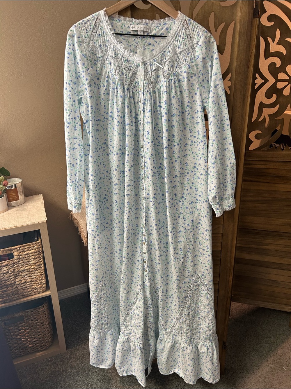 Eileen West Long Cotton Button Down Robe Floral Print 100% Cotton Size Medium